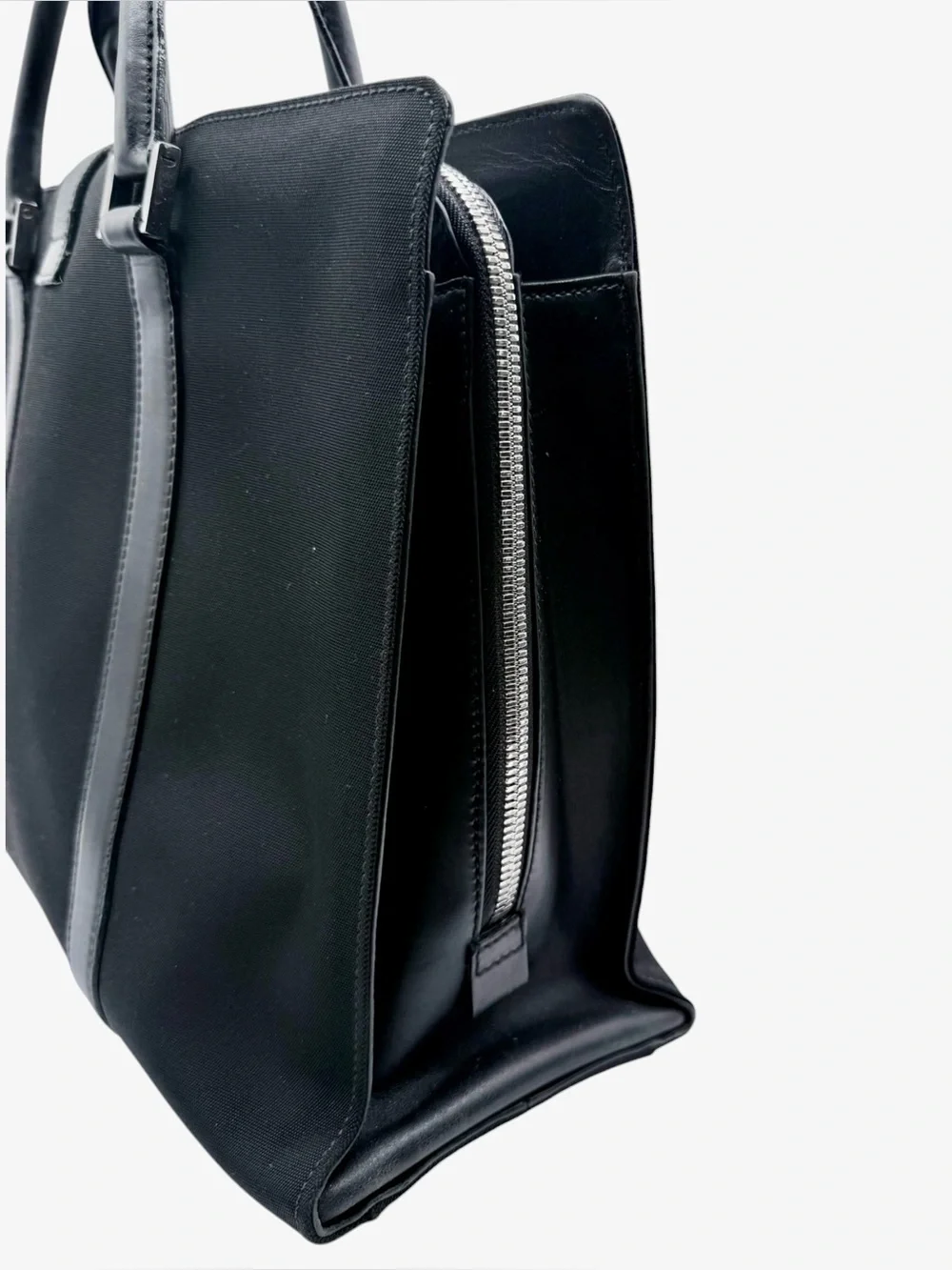 Gucci Black Leather Briefcase with Top Handles and Lock